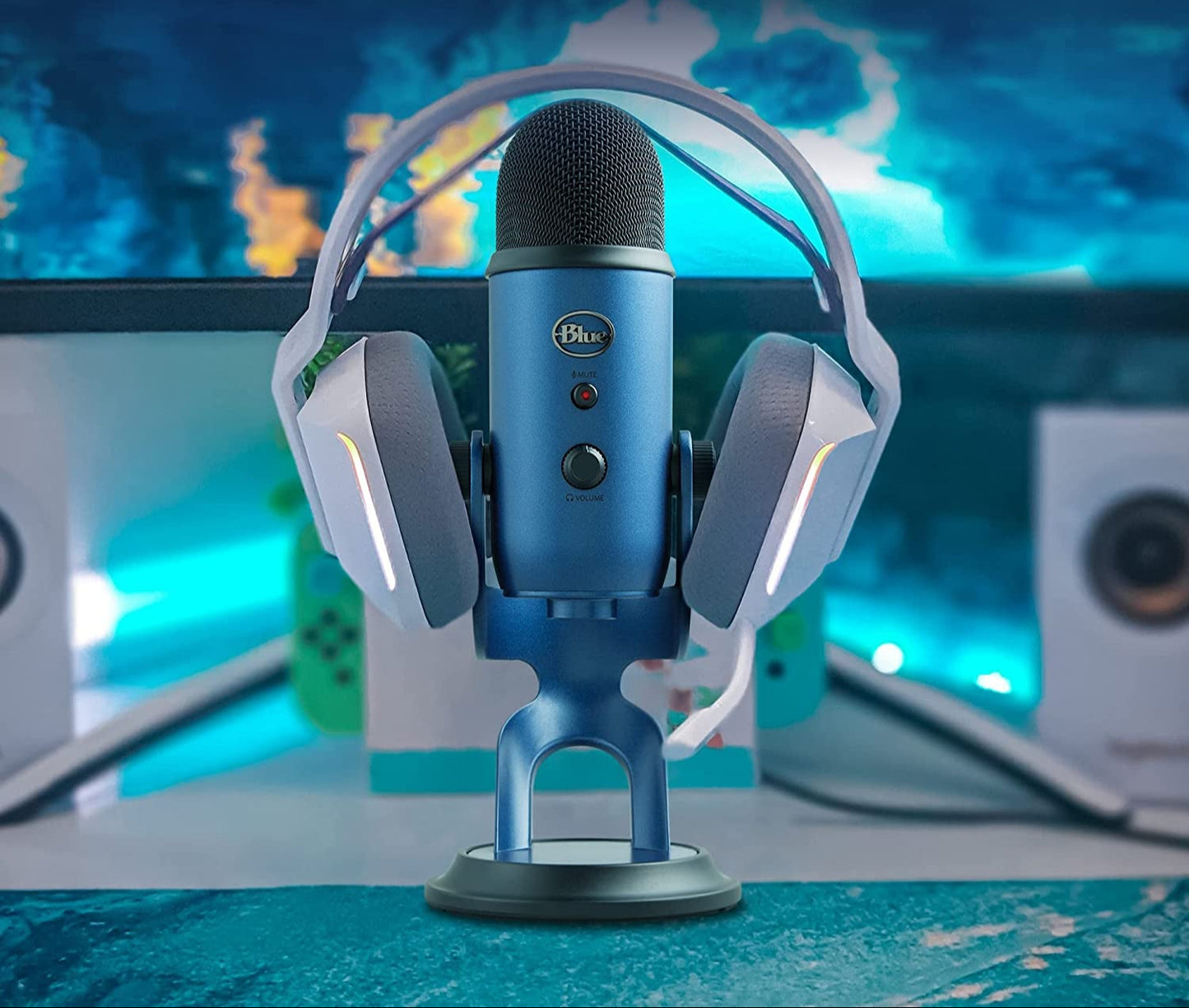 Logitech Creators Yeti USB Microphone for Gaming